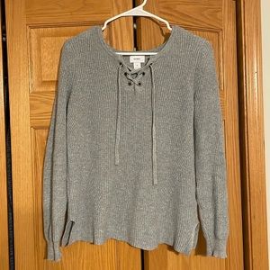 Women’s gray sweater